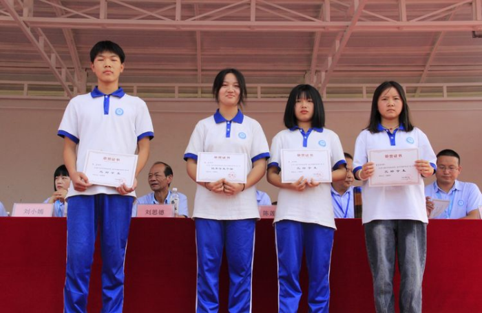 常德德才科技职业学校,常德招生就业,电子商务专业学校,专业学校报考哪里好